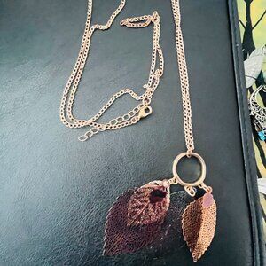 ✨ Gold-Tone Double Leaf Pendant Necklace ✨ - Fashion Jewelry